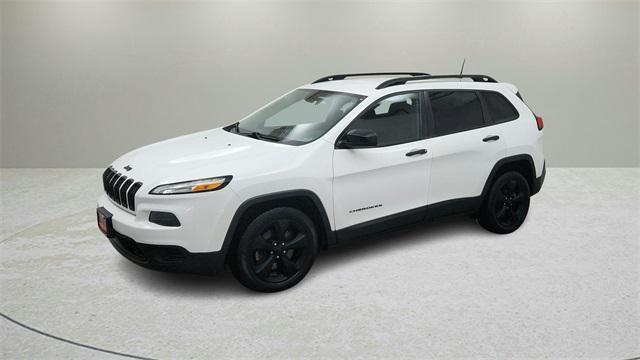 used 2016 Jeep Cherokee car, priced at $10,999