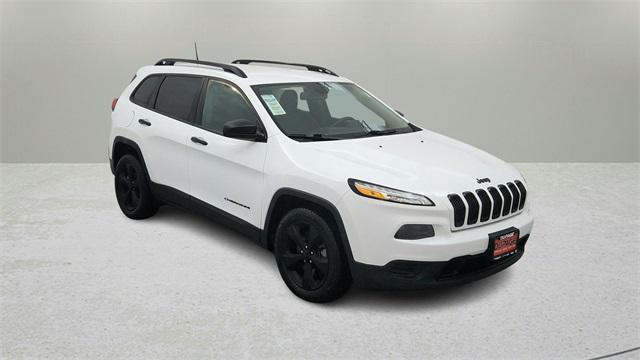 used 2016 Jeep Cherokee car, priced at $10,999