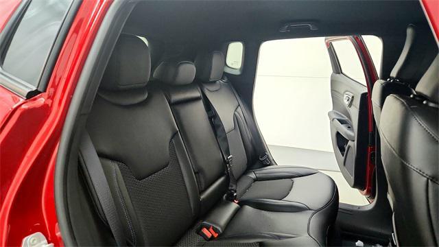 new 2025 Jeep Compass car, priced at $27,414