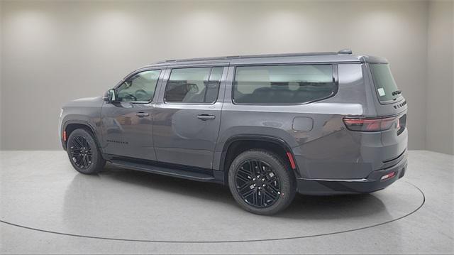 new 2024 Jeep Wagoneer L car