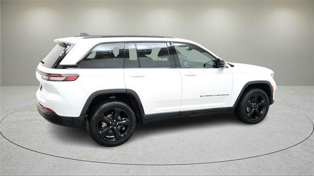 used 2023 Jeep Grand Cherokee car, priced at $32,871