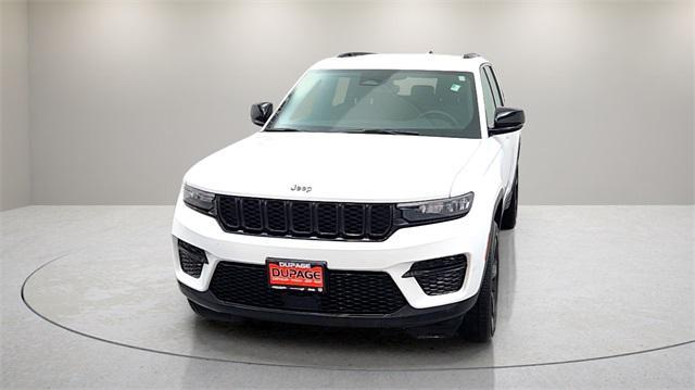 used 2023 Jeep Grand Cherokee car, priced at $32,871