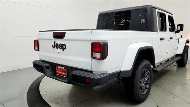 new 2025 Jeep Gladiator car, priced at $41,661