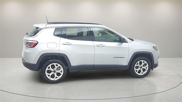 new 2025 Jeep Compass car, priced at $26,074