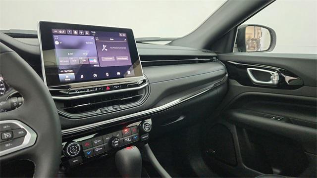 new 2025 Jeep Compass car, priced at $35,107