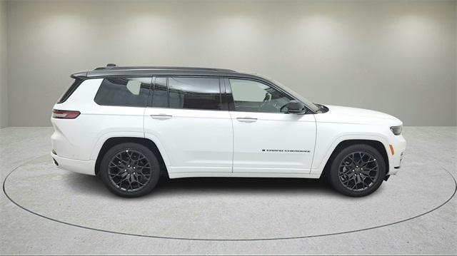 new 2025 Jeep Grand Cherokee L car, priced at $66,083