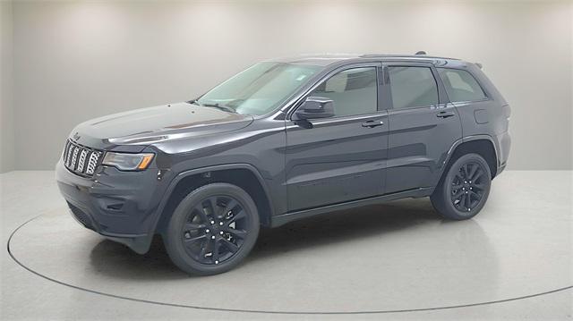 used 2022 Jeep Grand Cherokee car, priced at $27,316