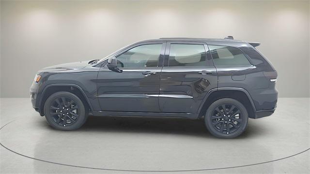 used 2022 Jeep Grand Cherokee car, priced at $27,316