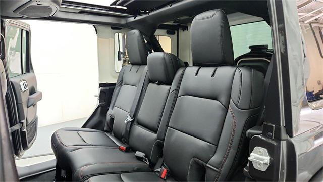 new 2025 Jeep Wrangler car, priced at $65,590