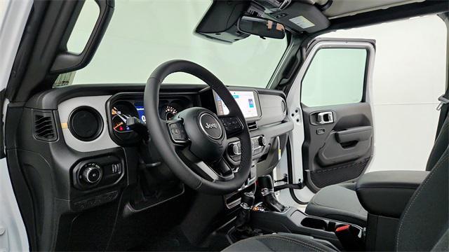 new 2025 Jeep Wrangler car, priced at $41,124