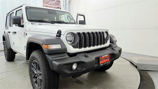 new 2025 Jeep Wrangler car, priced at $41,124