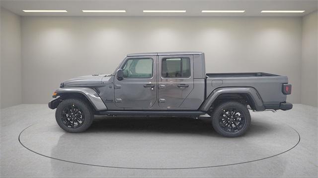 new 2025 Jeep Gladiator car, priced at $39,985