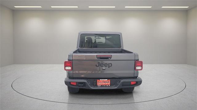 new 2025 Jeep Gladiator car, priced at $39,985