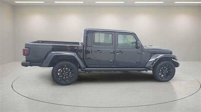 new 2025 Jeep Gladiator car, priced at $39,985