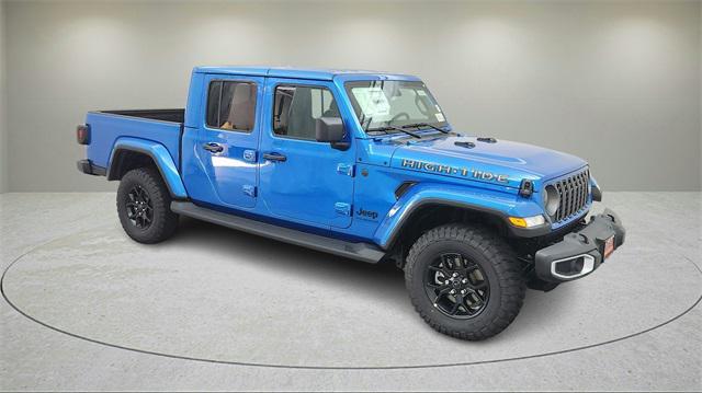 new 2025 Jeep Gladiator car, priced at $42,339