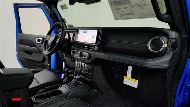 new 2025 Jeep Gladiator car, priced at $42,339
