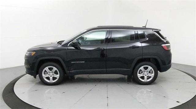 new 2023 Jeep Compass car, priced at $24,917