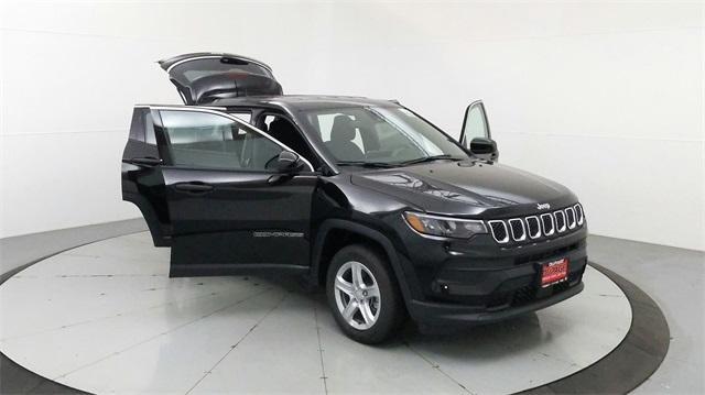 new 2023 Jeep Compass car, priced at $24,917