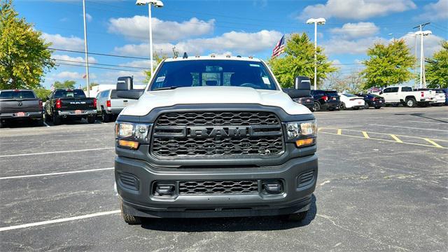 new 2024 Ram 3500 car, priced at $60,913