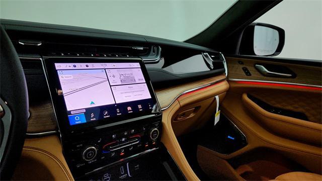new 2025 Jeep Grand Cherokee car, priced at $61,263