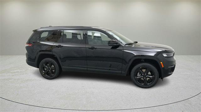 new 2024 Jeep Grand Cherokee L car, priced at $45,184