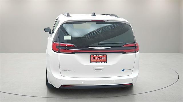 new 2025 Chrysler Pacifica car, priced at $51,508