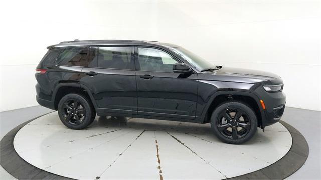 new 2024 Jeep Grand Cherokee L car, priced at $49,142