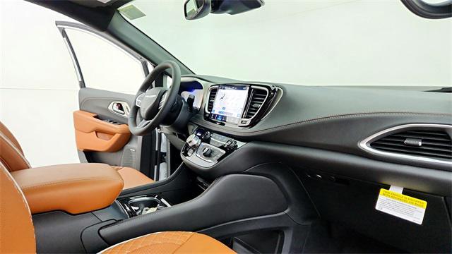 new 2025 Chrysler Pacifica car, priced at $48,648