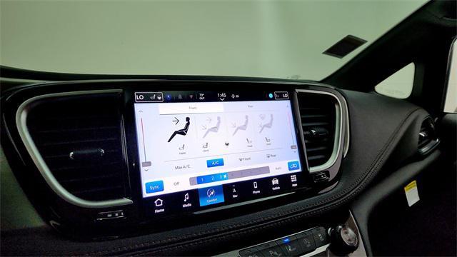new 2025 Chrysler Pacifica car, priced at $48,648