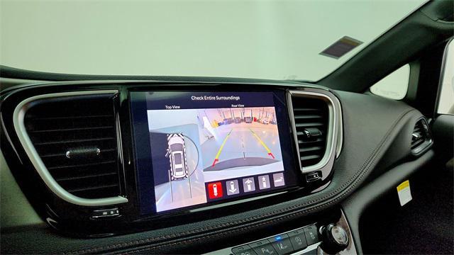 new 2025 Chrysler Pacifica car, priced at $48,648