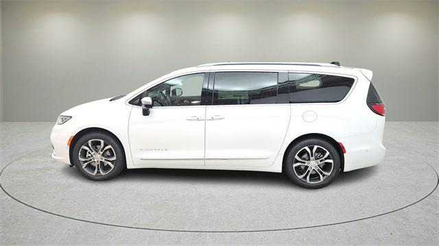 new 2025 Chrysler Pacifica car, priced at $48,648
