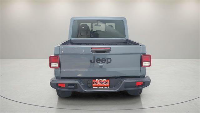 new 2025 Jeep Gladiator car, priced at $38,804