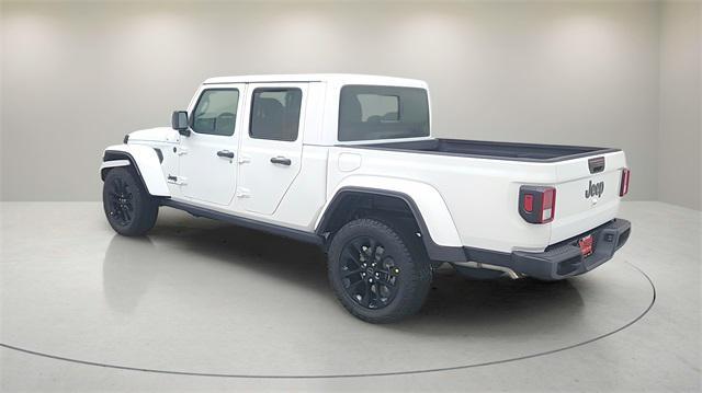 new 2025 Jeep Gladiator car, priced at $38,194