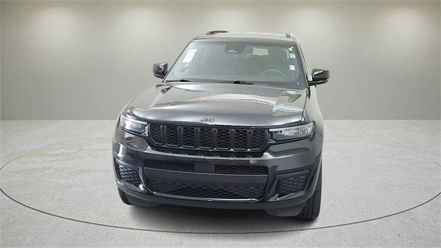 used 2023 Jeep Grand Cherokee L car, priced at $34,980