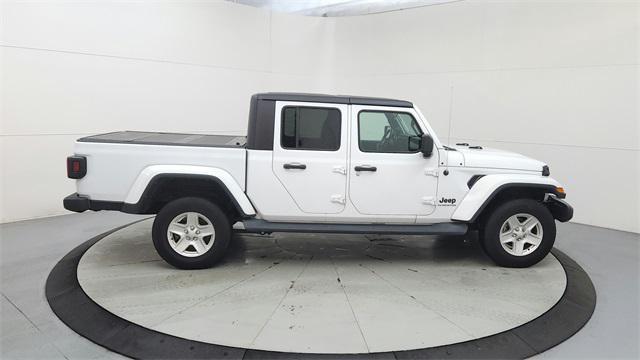 used 2022 Jeep Gladiator car, priced at $31,999