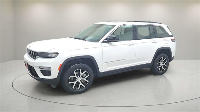 new 2025 Jeep Grand Cherokee car, priced at $44,294