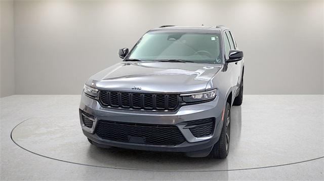 used 2023 Jeep Grand Cherokee car, priced at $34,140