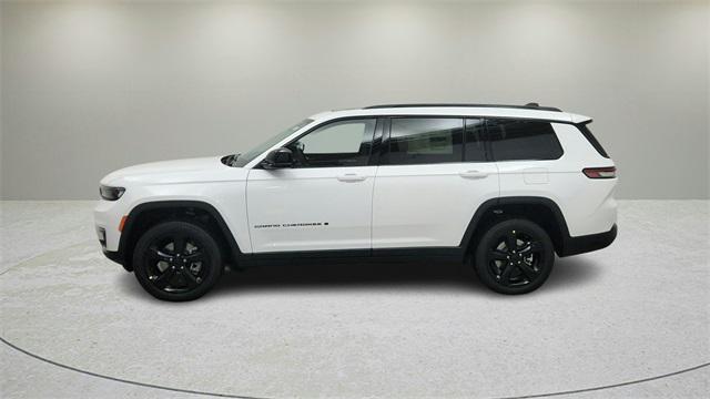 new 2024 Jeep Grand Cherokee L car, priced at $44,702