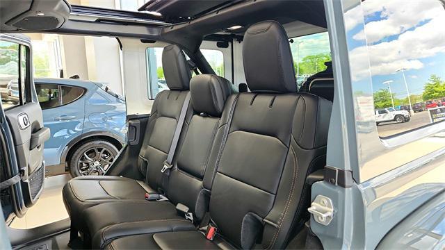 new 2025 Jeep Wrangler car, priced at $106,580