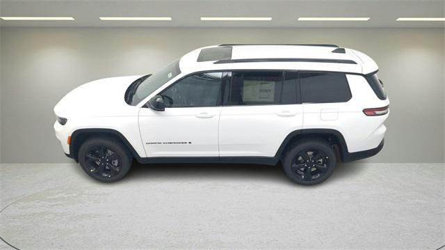 new 2024 Jeep Grand Cherokee L car, priced at $40,481