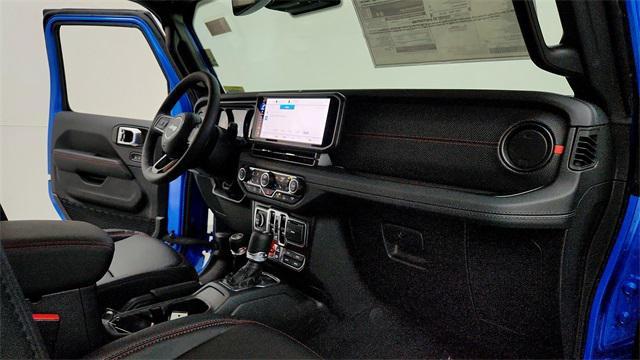 new 2025 Jeep Gladiator car, priced at $53,649