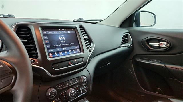 used 2022 Jeep Cherokee car, priced at $23,358