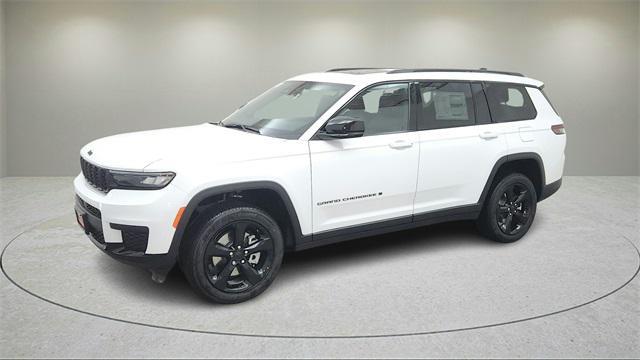 new 2025 Jeep Grand Cherokee L car, priced at $43,804