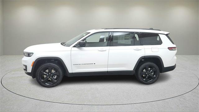 new 2025 Jeep Grand Cherokee L car, priced at $43,804