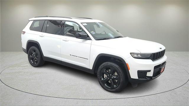 new 2025 Jeep Grand Cherokee L car, priced at $43,804