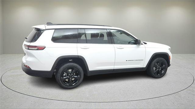 new 2025 Jeep Grand Cherokee L car, priced at $43,804