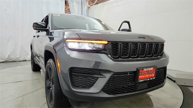 new 2025 Jeep Grand Cherokee car, priced at $43,358