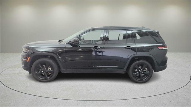 used 2023 Jeep Grand Cherokee car, priced at $31,522