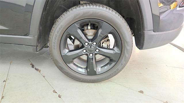 used 2023 Jeep Grand Cherokee car, priced at $31,522
