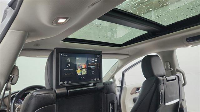used 2019 Chrysler Pacifica car, priced at $18,999
